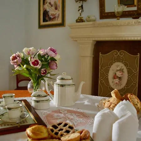 Piazza Umberto * Vignacastrisi